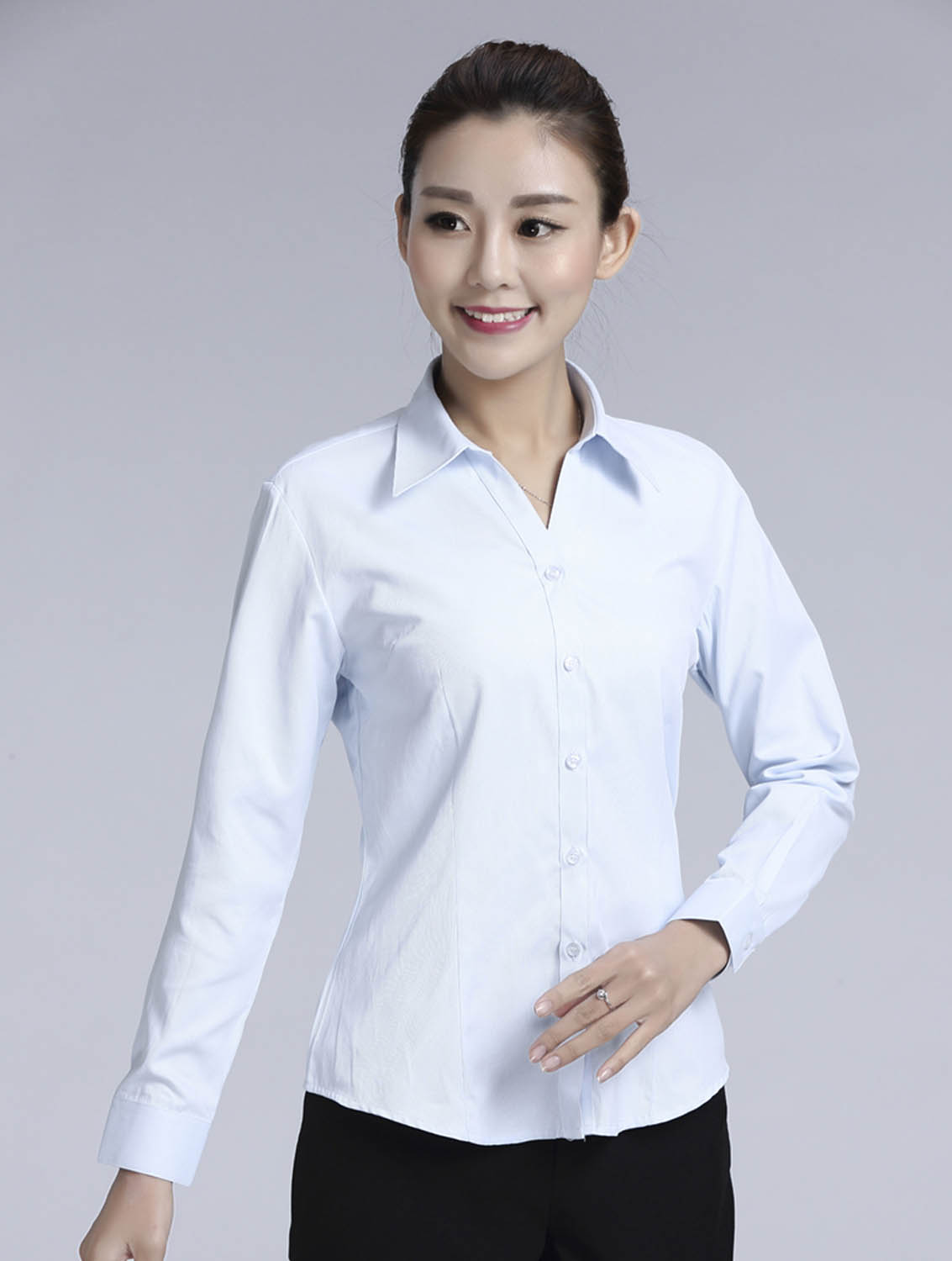 淺藍色斜紋女款滌棉翻領長袖修身襯衫-1383#