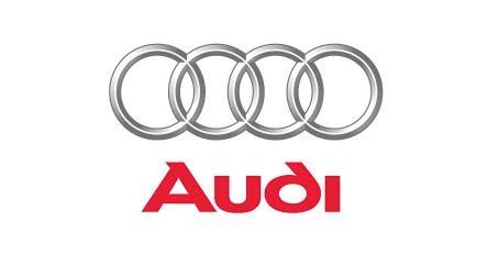 西服剪裁立體，做工精